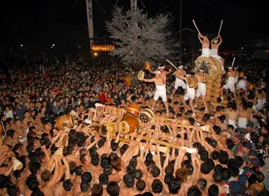 L'endiablé et fameux Okoshidaiko masturi d'Hida Furukawa.