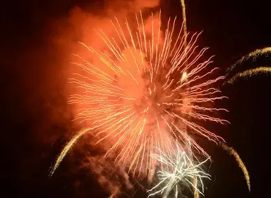 Les feux d'artifice du mois d'août au Parc Ohori