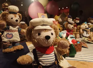 Exposition d'ours en peluche