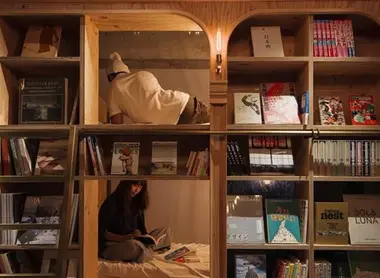 Les cabines de "Books and Bed"