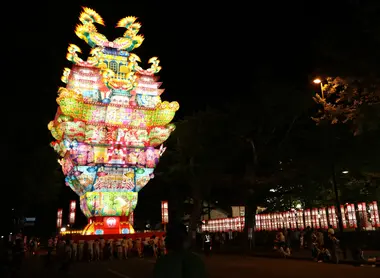 Le festival Tenkû no Fuyajo à Noshiro (préfecture d'Akita)