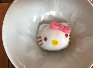 Los manju pueden ser redondos, ovalados, o hasta con formas kawaii.