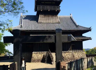 Le château d'Aya Le château d'Aya