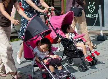 Le Japon vu d'une poussette