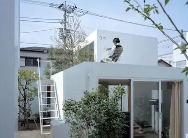 En la casa Moriyama House. En la casa Moriyama House.