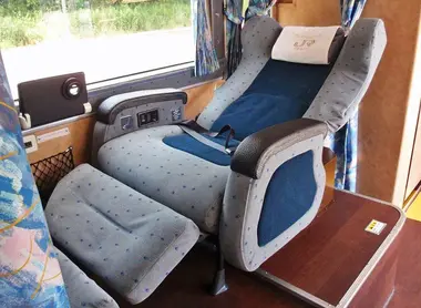 Siège Premium dans un bus de nuit JR Tokai Siège Premium dans un bus de nuit JR Tokai