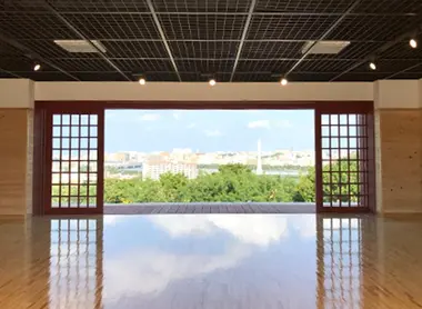 The Special Dojo of the new karate museum in Okinawa, "Shurei no Yakata"