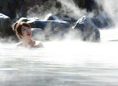 Une journée à l'onsen Hakone Kowakien Yunessun Une journée à l'onsen Hakone Kowakien Yunessun