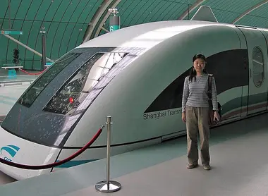 Le train Maglev devrait être mis en service en 2027. Le train Maglev devrait être mis en service en 2027.