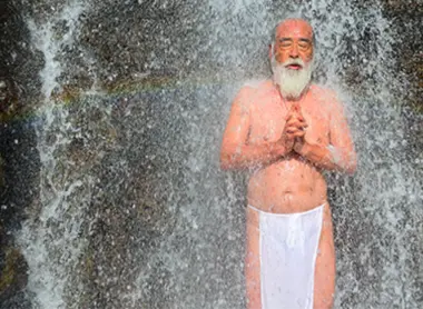 Les enseignements de ces programmes de yamabushido sont dispensés par maître Hoshino, 13e génération de yamabushi