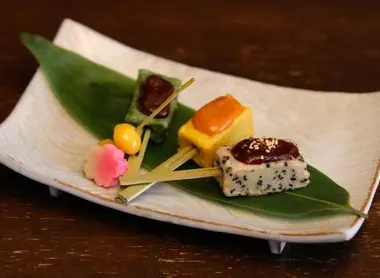 "Namafu no miso dengaku" spécialité au miso du restaurant Omen de Kyoto