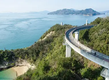 La piste cyclable de Shimanami Kaido, entre Onomichi et Ehime
