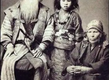Famille Ainu