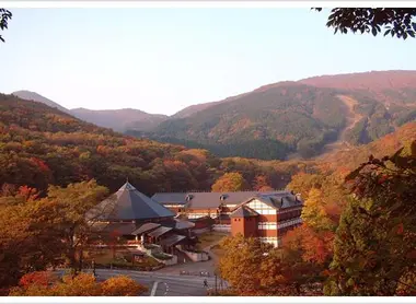 Les alentours du Hiroshima kenmin no mori et du mont Hiba en automne
