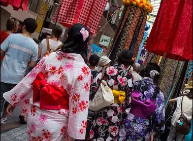 Le festival Tanabata à Sendai est l'occasion de sortir son plus beau yukata !