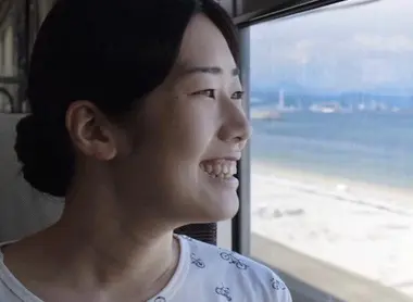 Akane Tatsukawa dans le rôle de Michiko. Akane Tatsukawa dans le rôle de Michiko.