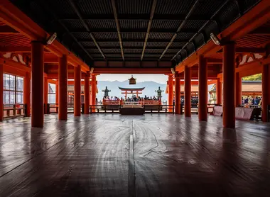 L'intérieur du sanctuaire 