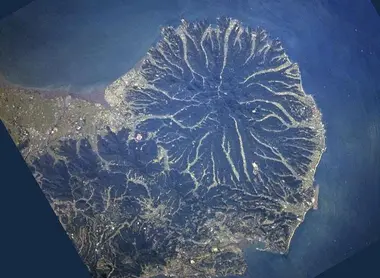 Vue satellite de la péninsule de Kunisaki Vue satellite de la péninsule de Kunisaki