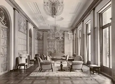 salon-apparat-villa-asaka