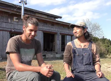 Jonathan Carène, à gauche