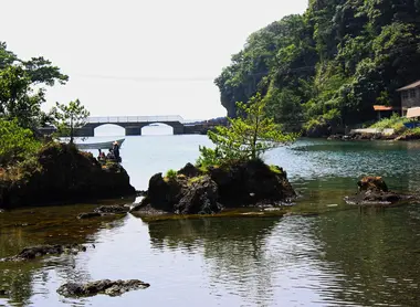 Yajima et Kyojima, Sadogashima Yajima et Kyojima, Sadogashima