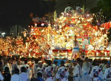 wasshoi-hyakuman-matsuri