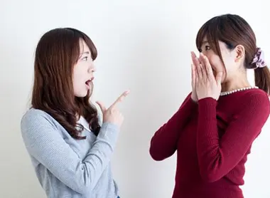 Attention à la politesse !