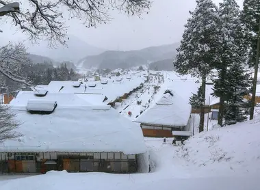 Ôuchi-juku sous la neige