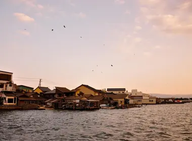Coucher de soleil sur le port de Ryôtsu