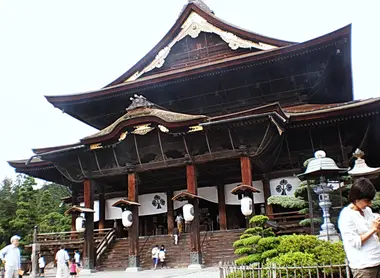 Temple Zenko-ji