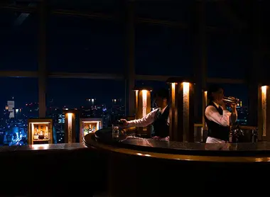 the peak bar cocktails