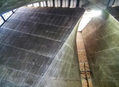 mur de la cathédrale