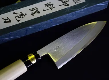 Un couteau de la fabrique de Takefu