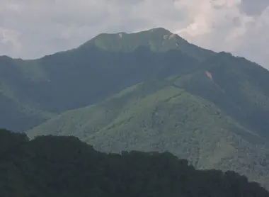 mont-satsunai mont-satsunai