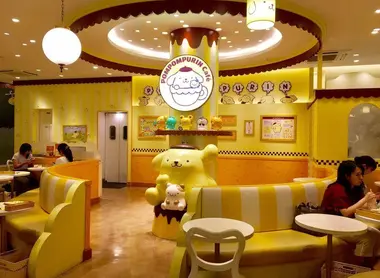 Le PomPomPurin café à Harajuku Le PomPomPurin café à Harajuku
