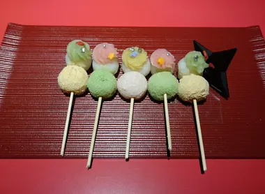 Dango, pâtisserie japonaise