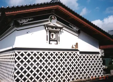 Un grenier traditionnel Dozô