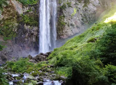 Cascade d'Hirayu Otaki Cascade d'Hirayu Otaki