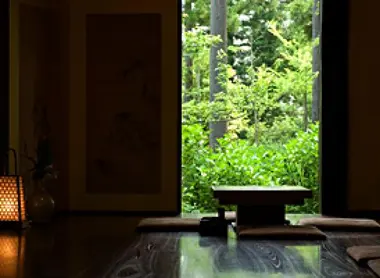 Maison de thé dans la forêt des arts Maison de thé dans la forêt des arts