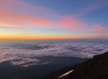 Le ciel se pare de mille couleurs Le ciel se pare de mille couleurs