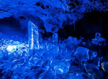 La grotte de Narusawa