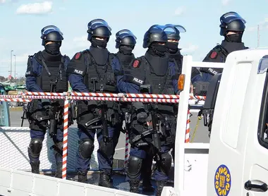 Policiers anti-émeute