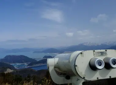 La vue sur les 5 lacs de Mikata de la Rainbow line