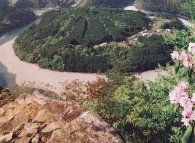 Le village de Kizuro, Kumano