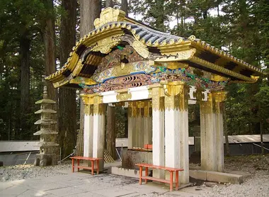 Nikko_Toshogu_chozuya