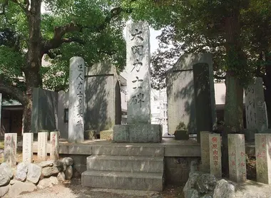 Ozeki_Stone_Tomioka_Hachiman