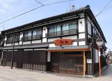 Yayoi ryokan