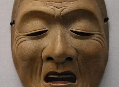 Masque de vieille femme