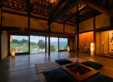 L'intérieur de la maison L'intérieur de la maison