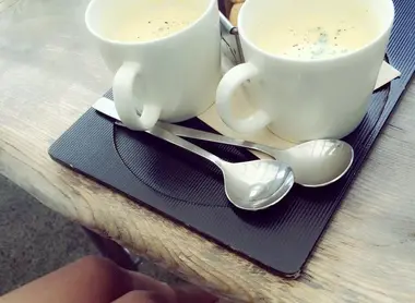 Café avec bain de pieds Café avec bain de pieds